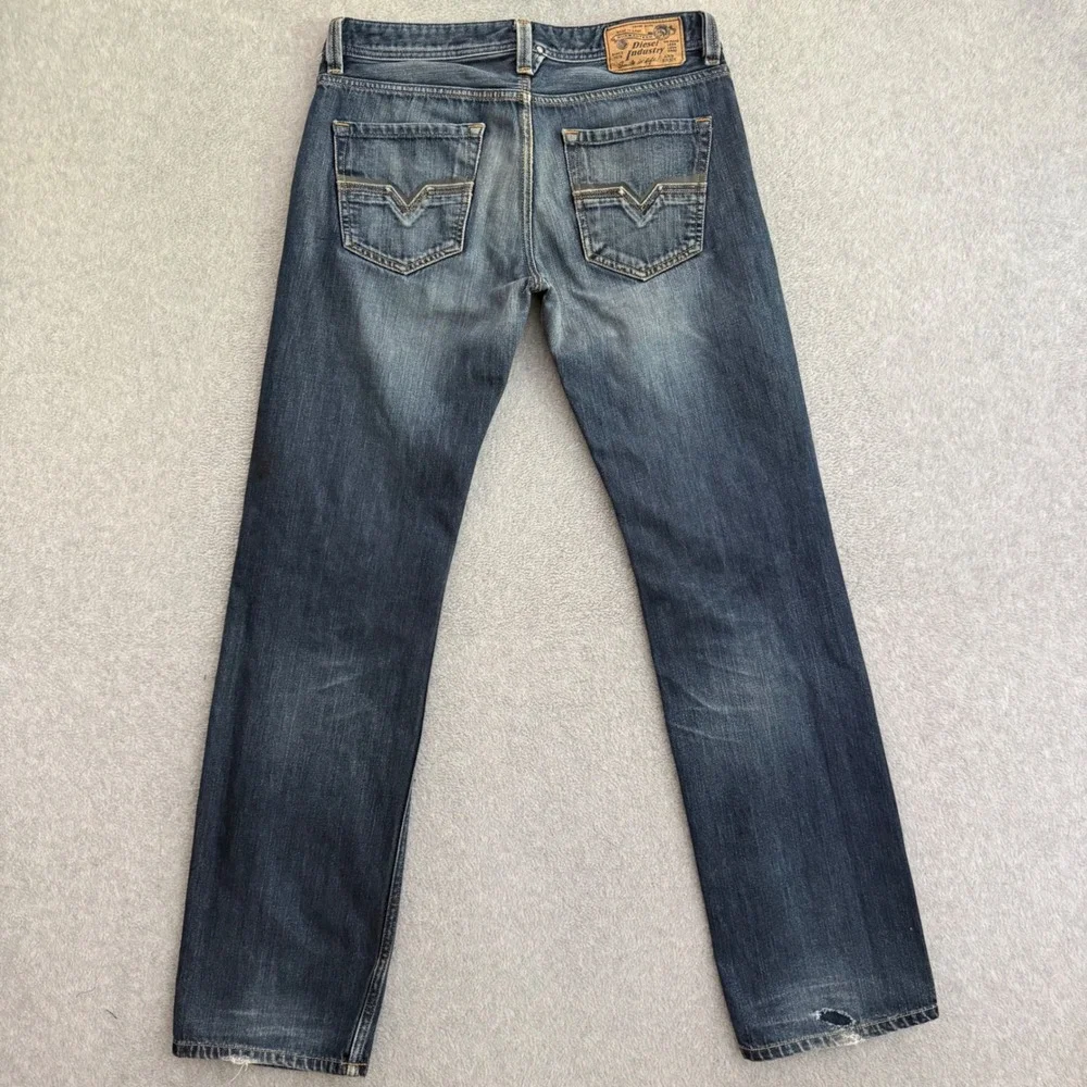 Diesel Larkee Mens 30x32 Regular Straight Jeans Blue Wash 008J4 Button Fly